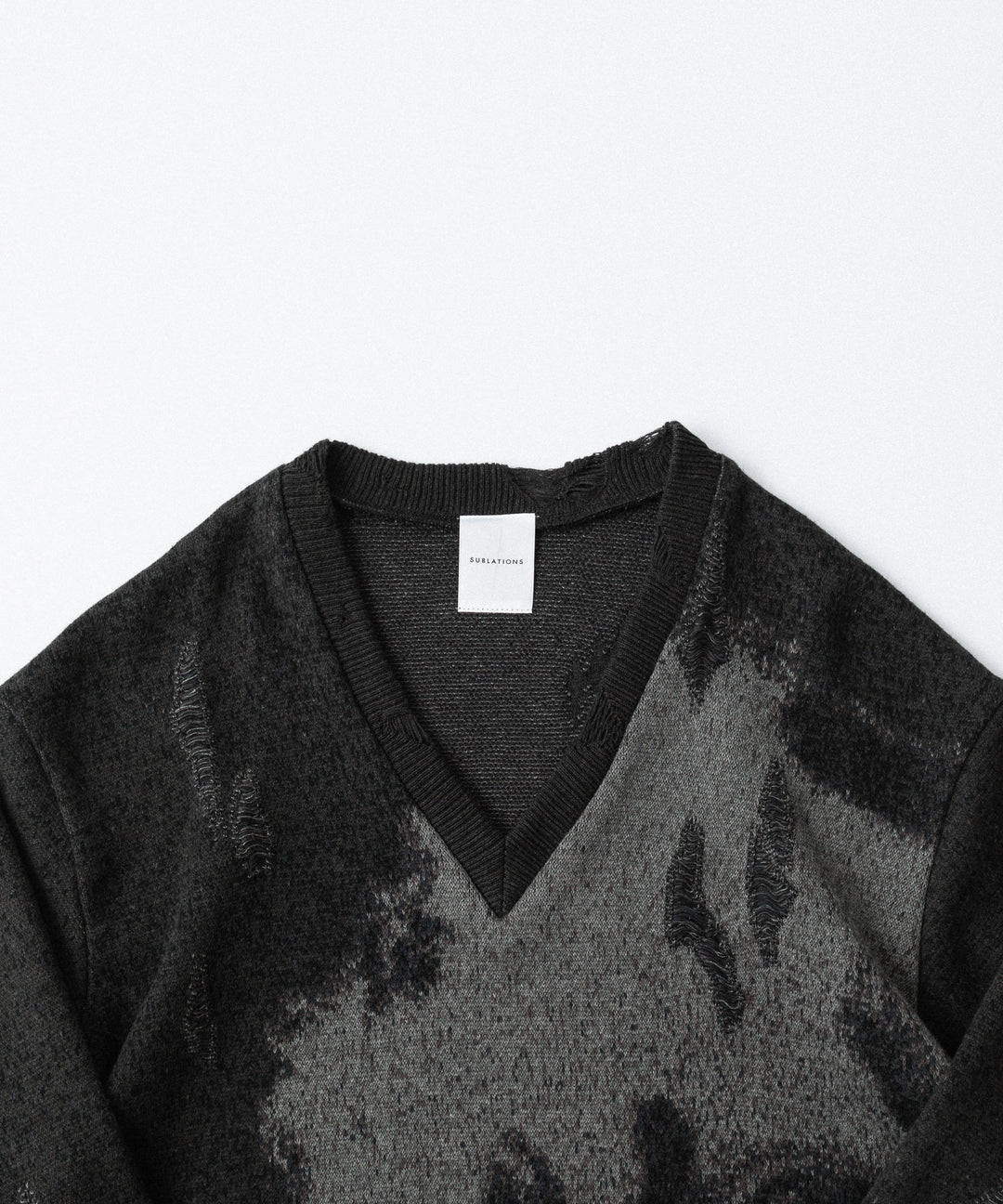 SUBLATIONS サブレーションズの26SSのANIMAL JACQUARD V-NECK KNITの公式通販サイトsession福岡セレクトショップ