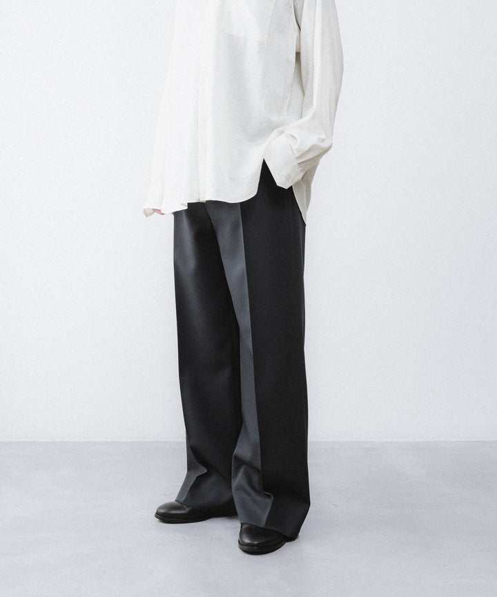 【ANTHEM A】WOOL GABARDINE BELTLESS TROUSERS - CHARCOAL