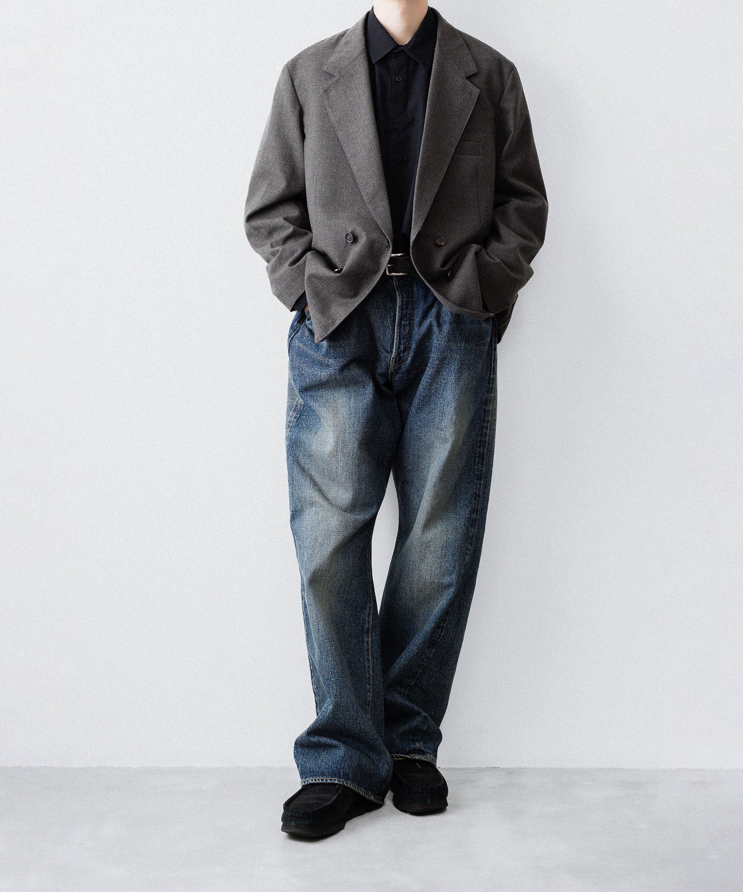 【INTÉRIM】CLASSIC HEAVY KIBATA SHUTTLE HYPER BIG WWII 1943 DENIM JEANS - C.NAVY