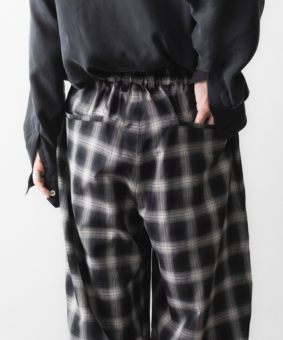 ssstein(シュタイン)のCOTTON VISCOSE WIDE EASY TROUSERS - BLACK OMBREの公式通販サイトsession福岡セレクトショップ