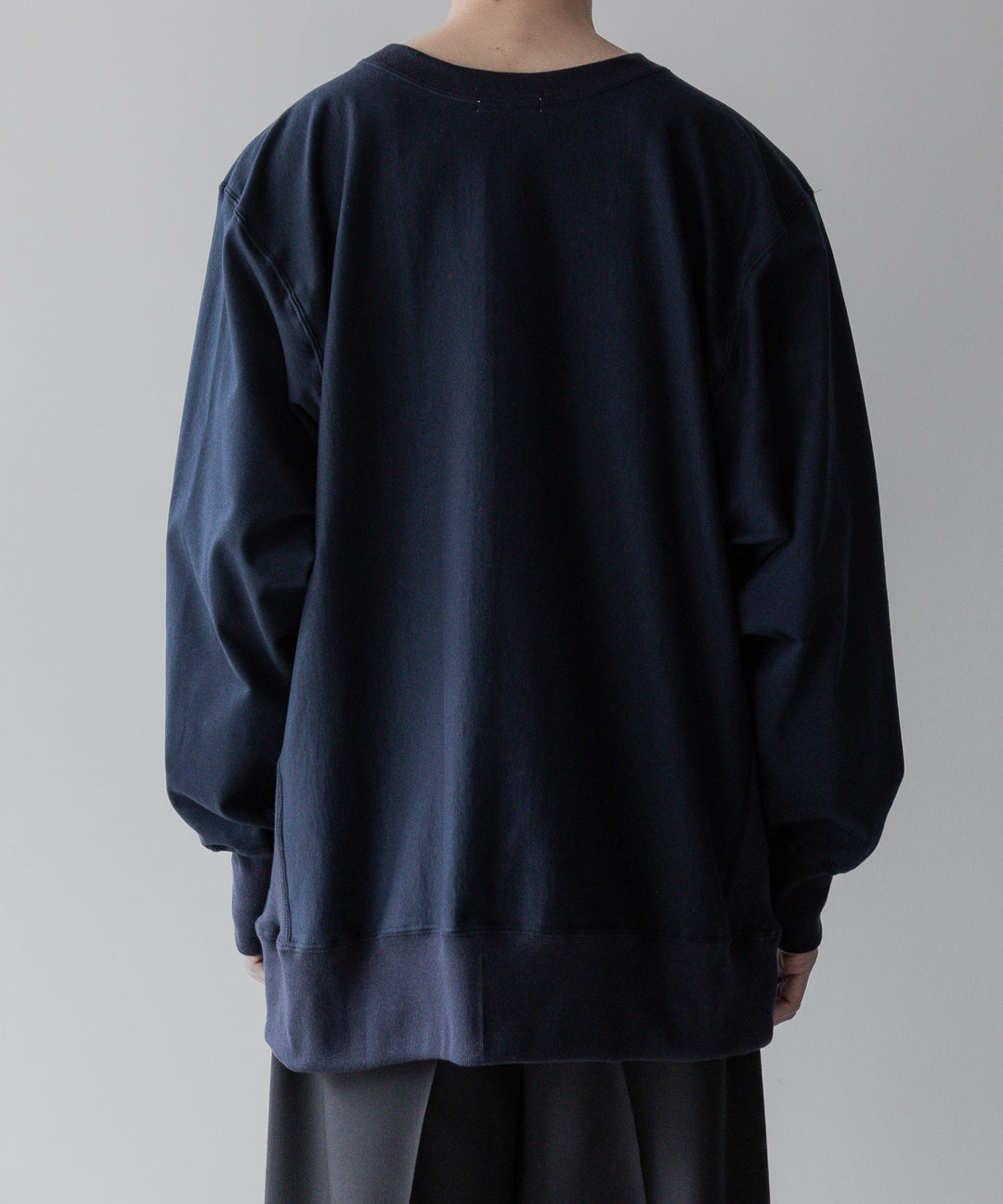 【INTÉRIM】インテリムのREVERSE WAVE L/S HIGH GAGE SWEAT SHIRT - D.NAVY公式通販サイトsession福岡セレクトショップ