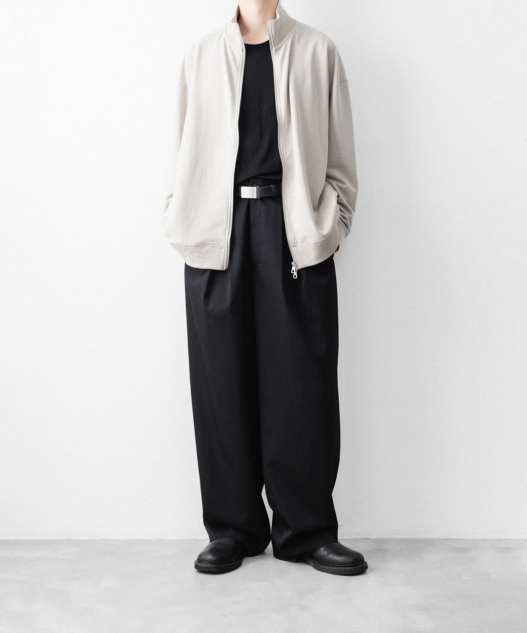 KANEMASA PHIL. カネマサフィルの28G CUPRO ZIP SWEAT - BEIGE KHAKIの公式通販サイトsession福岡セレクトショップ