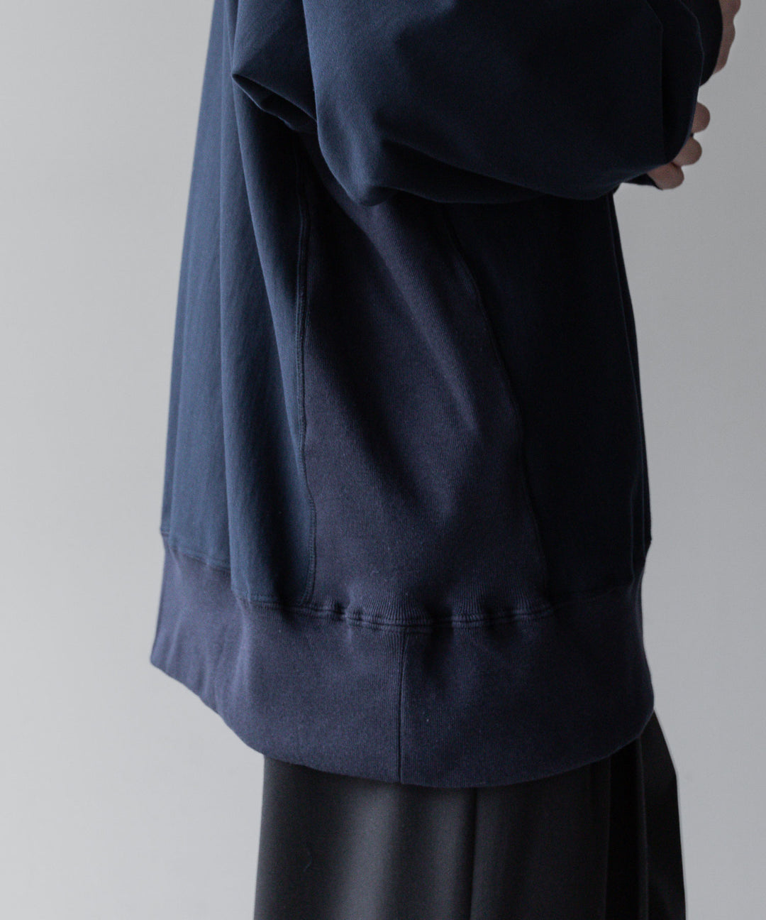 【INTÉRIM】インテリムのREVERSE WAVE L/S HIGH GAGE SWEAT SHIRT - D.NAVY公式通販サイトsession福岡セレクトショップ