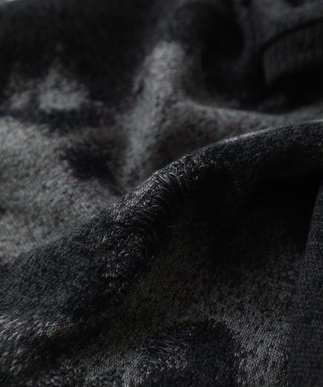 SUBLATIONS サブレーションズの26SSのANIMAL JACQUARD V-NECK KNIの公式通販サイトsession福岡セレクトショップ
