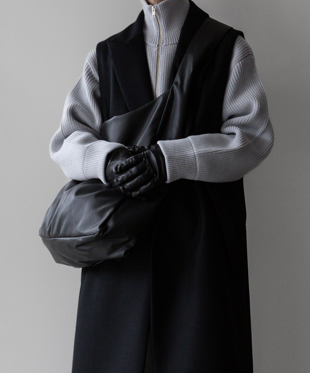 【stein】シュタイン 23AW OVERSIZED DRIVERS KNIT ZIP JACKET - OFF GREY sessionセッション福岡セレクトショップ 公式通販サイト