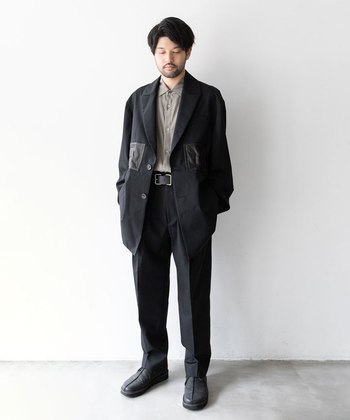 stein(シュタイン)の23AWコレクションOVERSIZED LEATHER CORSETED JACKETのBLACK