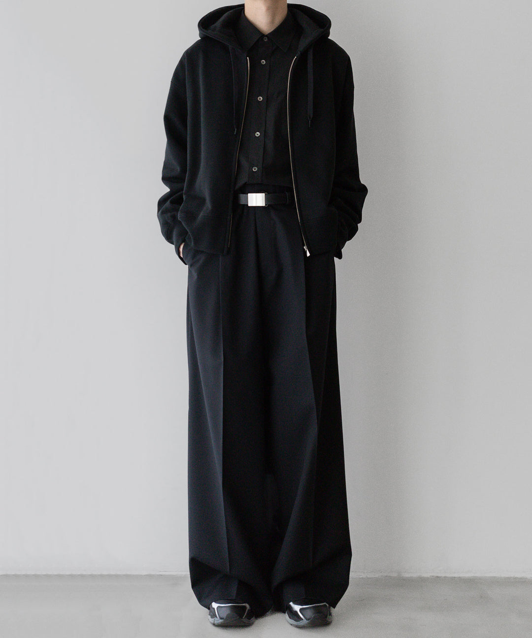 stein(シュタイン)の24SSコレクションUNTWISTED YARN SWEAT ZIP UP HOODYのBLACK