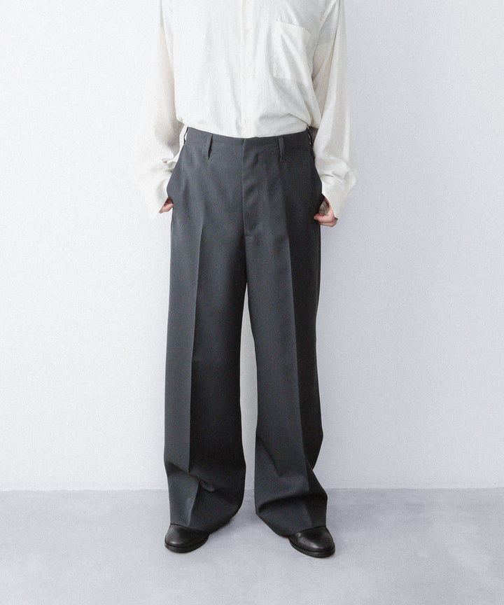 【ANTHEM A】WOOL GABARDINE BELTLESS TROUSERS - CHARCOAL