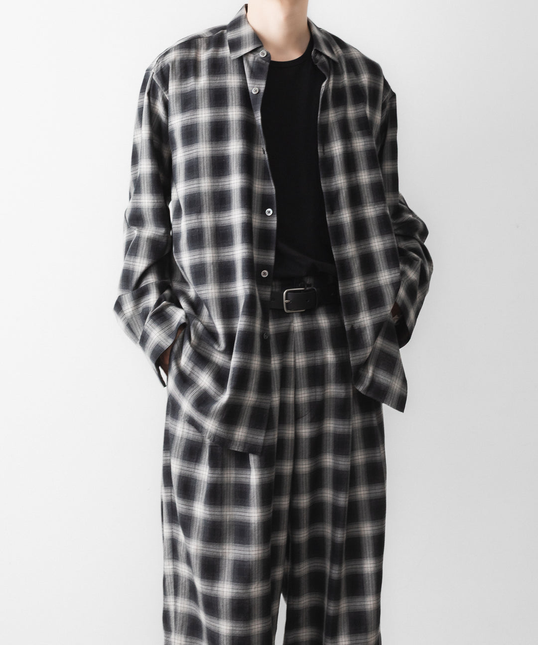 ssstein(シュタイン)のCOTTON VISCOSE WIDE EASY TROUSERS - BLACK OMBREの公式通販サイトsession福岡セレクトショップ