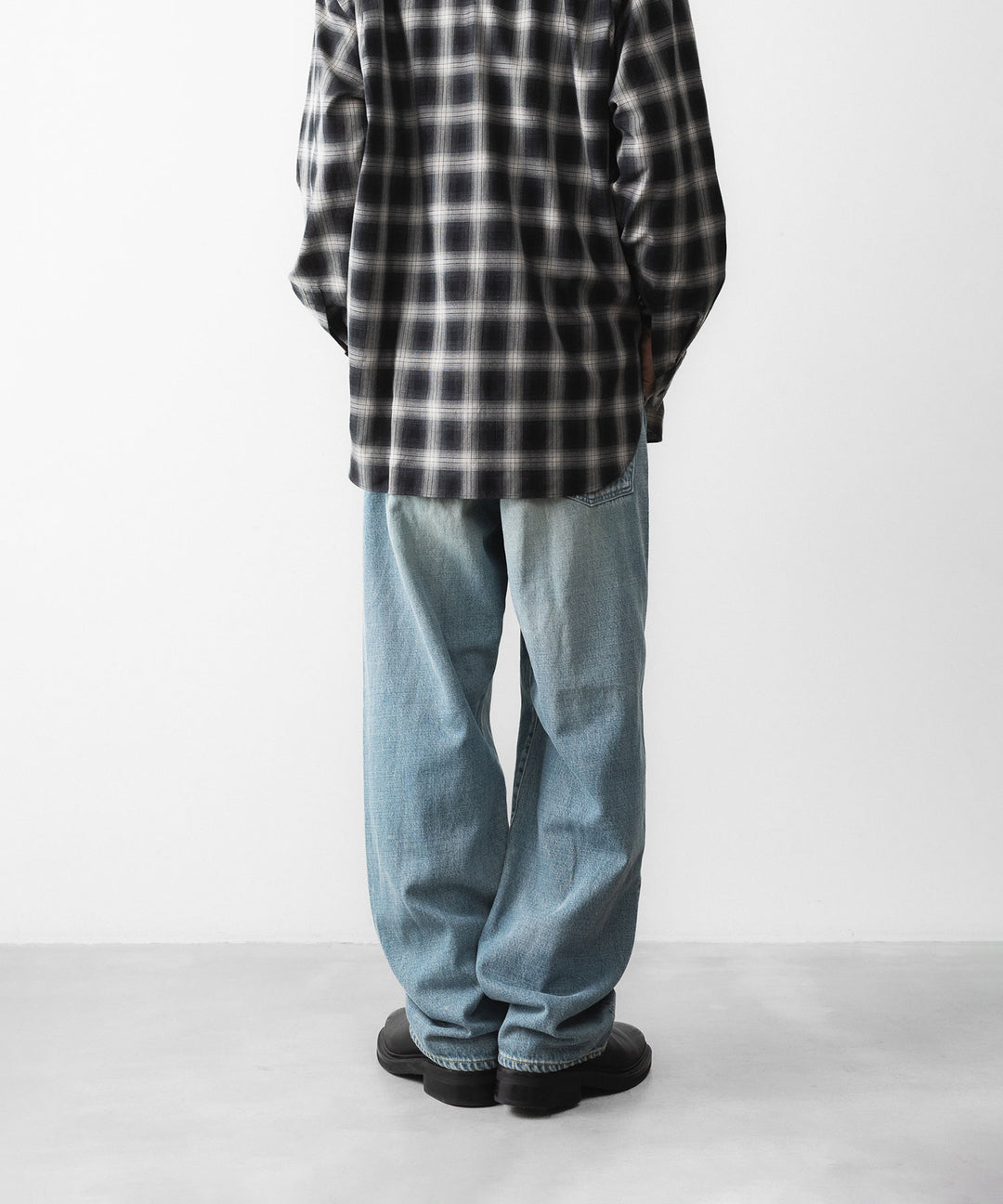 ssstein(シュタイン)のOVERSIZE FIT DENIM PANTS - INDIGOの公式通販サイトsession福岡セレクトショップ