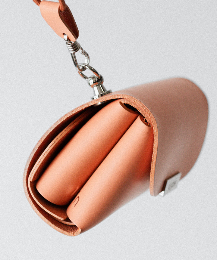 UJOH ウジョー TRIFOLD WALLETのSALMON PINK 公式通販サイトsession福岡セレクトショップ