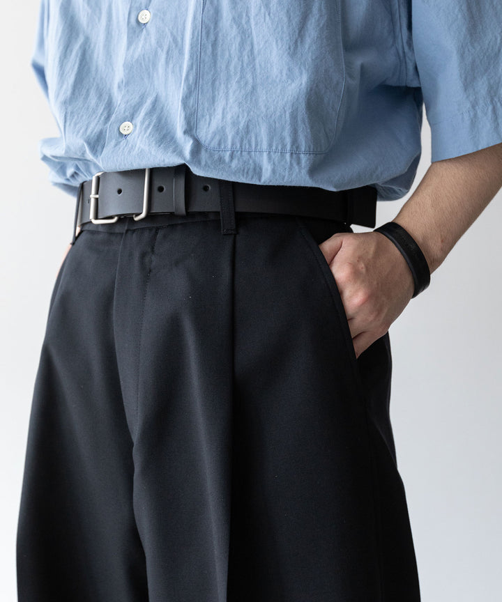 stein(シュタイン)の23AWコレクションEXTRA WIDE TROUSERSのBLACK