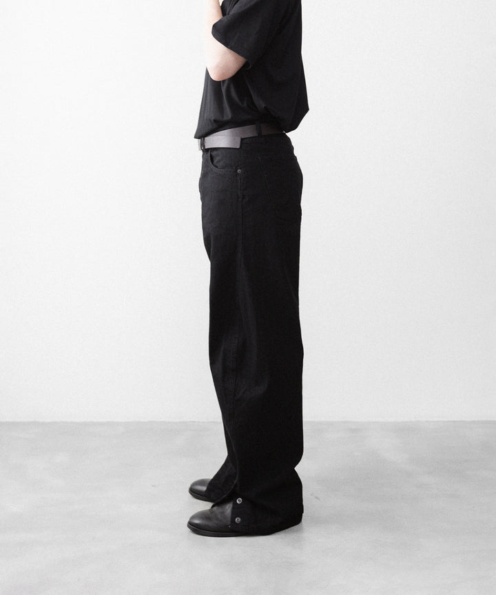 【ANTHEM A】TWIST LINE STRAIGHT JEANS - BLACK