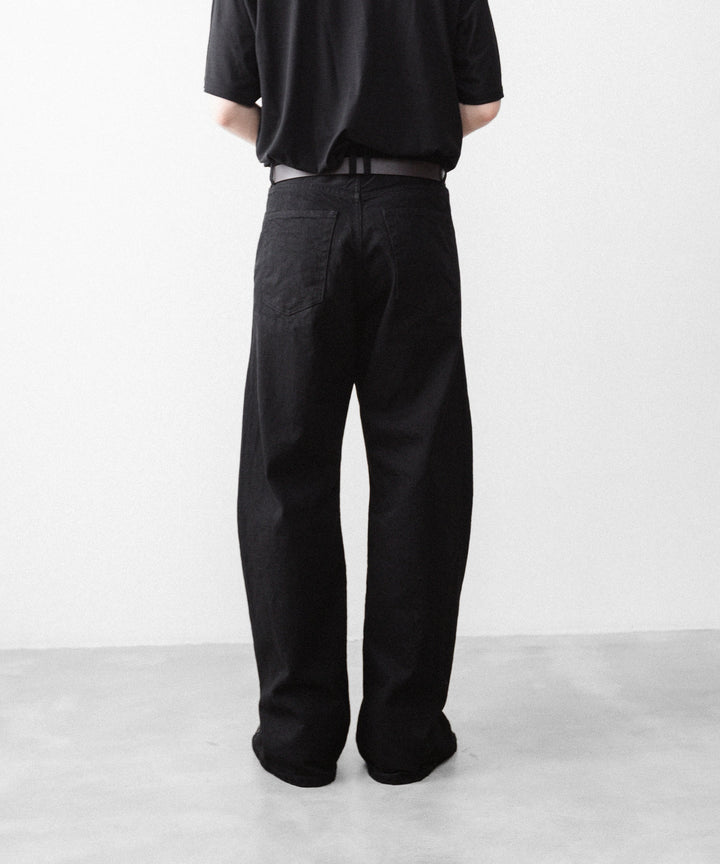 【ANTHEM A】TWIST LINE STRAIGHT JEANS - BLACK