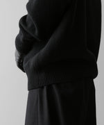 画像をギャラリービューアに読み込む, ssstein(シュタイン)の24AWコレクション EXTRA FINE WOOL WARM KNIT CREW NECK LS - BLACK 公式通販サイトsession福岡セレクトショップ
