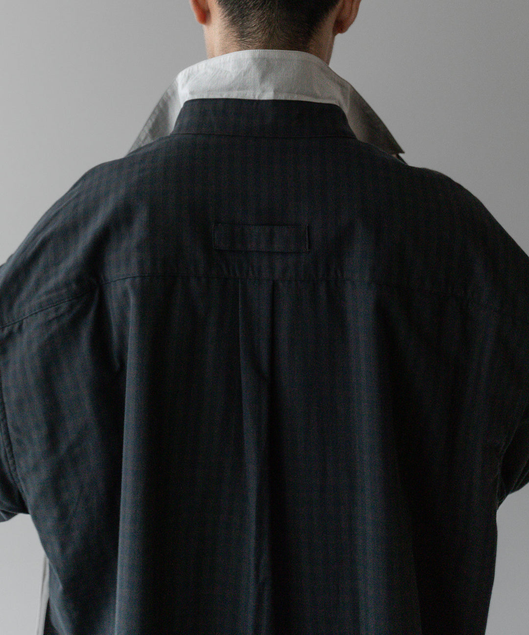stein(シュタイン)の24SSコレクションOVERSIZED LAYERED SHIRTのGINGHAM(CHARCOAL) 