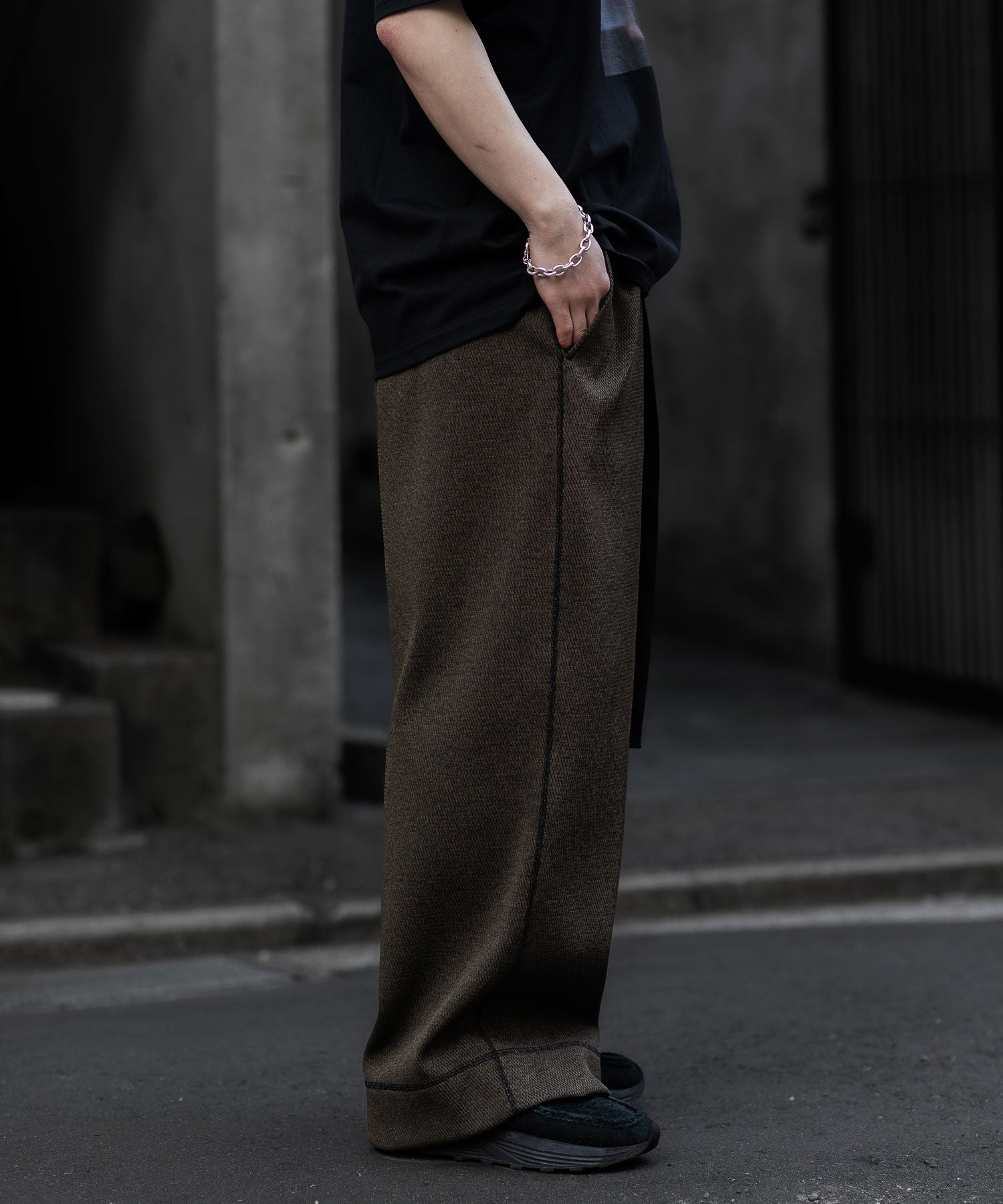 【 i'm here 】アイムヒアーのPOLY/THERMAR : EASY PANTS - KHAKI 公式通販サイトsession福岡セレクトショップ