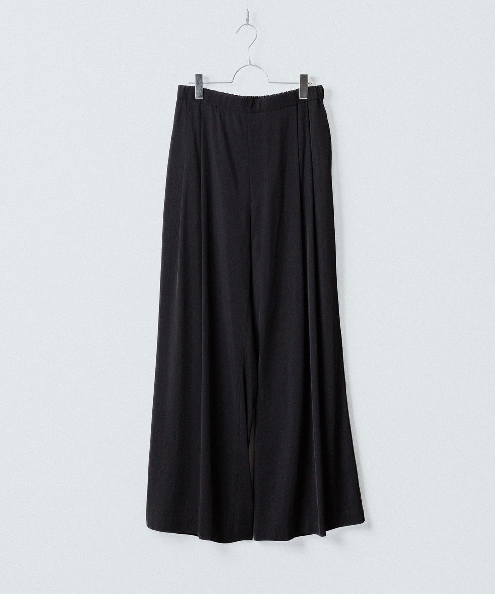 ANTHEM A-アンセムエーのSILKY VISCOSE 2TUCK FLARE EASY PANTSのBLACK 公式通販サイトsession福岡セレクトショップ