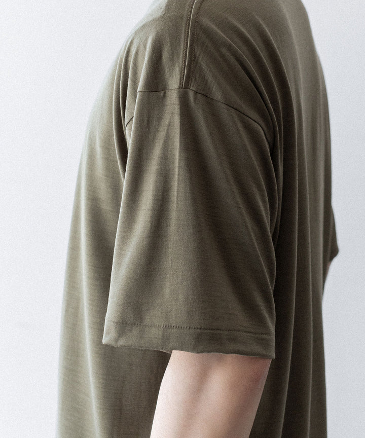 INTÉRIM(インテリム)のEXTRA FINE MERINO WOOL JERSEY S/S TEE - SAGEの公式通販サイトsession福岡セレクトショップ