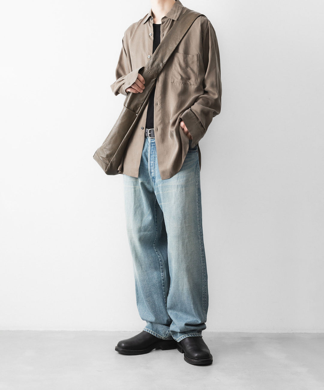 ssstein(シュタイン)のOVERSIZE FIT DENIM PANTS - INDIGOの公式通販サイトsession福岡セレクトショップ