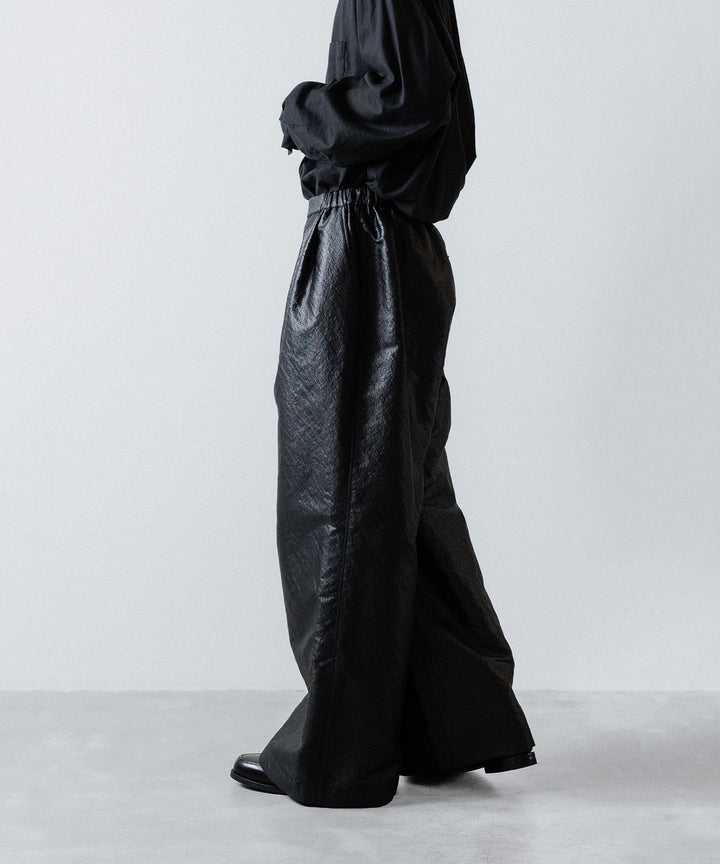 ANTHEM A-アンセムエーのLEATHER LIKE 2TUCK WIDE PANTSのBLACK公式通販サイトsession福岡セレクトショップ