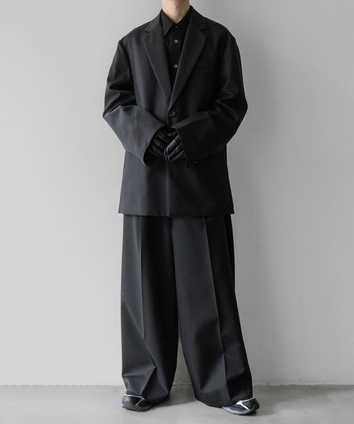 stein(シュタイン)の24SSコレクションOVERSIZED SINGLE BREASTED JACKETのDARK CHARCOAL