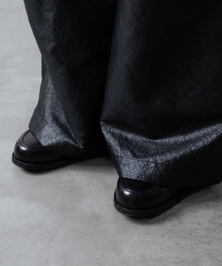 ANTHEM A-アンセムエーのLEATHER LIKE 2TUCK WIDE PANTSのBLACK公式通販サイトsession福岡セレクトショップ