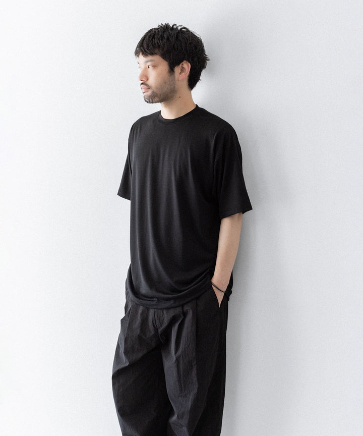 【INTÉRIM】    EXTRA FINE MERINO WOOL JERSEY S/S TEE - BLACK