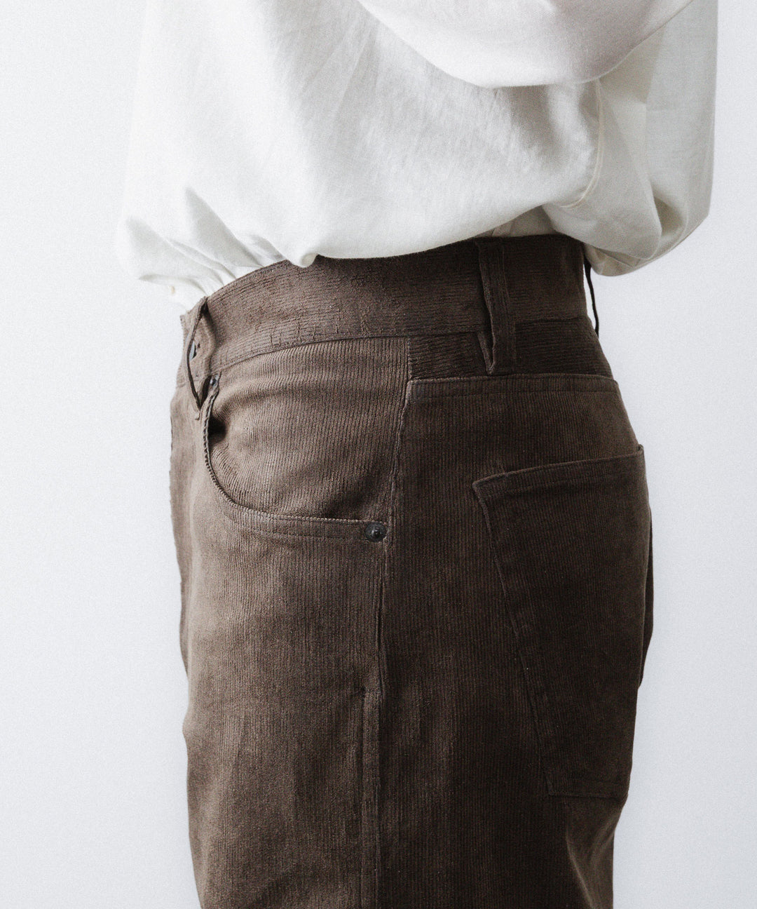 ANTHEM A-アンセムエーのTWIST LINE PARAFFIIN CORDUROY TROUSERSのBROWN公式通販サイトsession福岡セレクトショップ