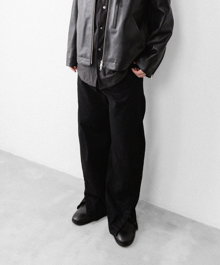 【ANTHEM A】TWIST LINE STRAIGHT JEANS - BLACK