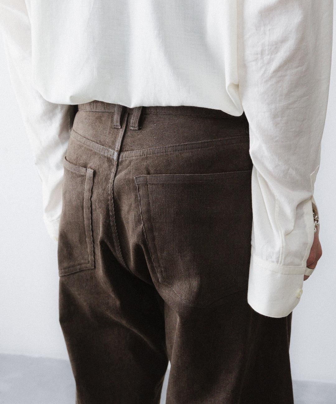 ANTHEM A-アンセムエーのTWIST LINE PARAFFIIN CORDUROY TROUSERSのBROWN公式通販サイトsession福岡セレクトショップ