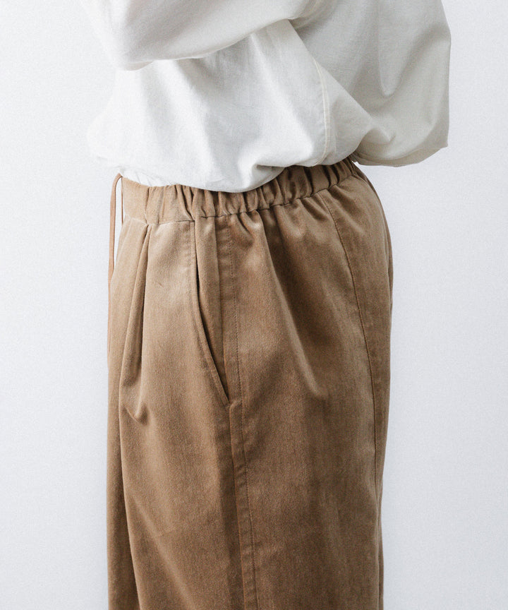 【ANTHEM A】COTTON VELVET DOUBLE PLEATS EASY TROUSERS - BEIGE