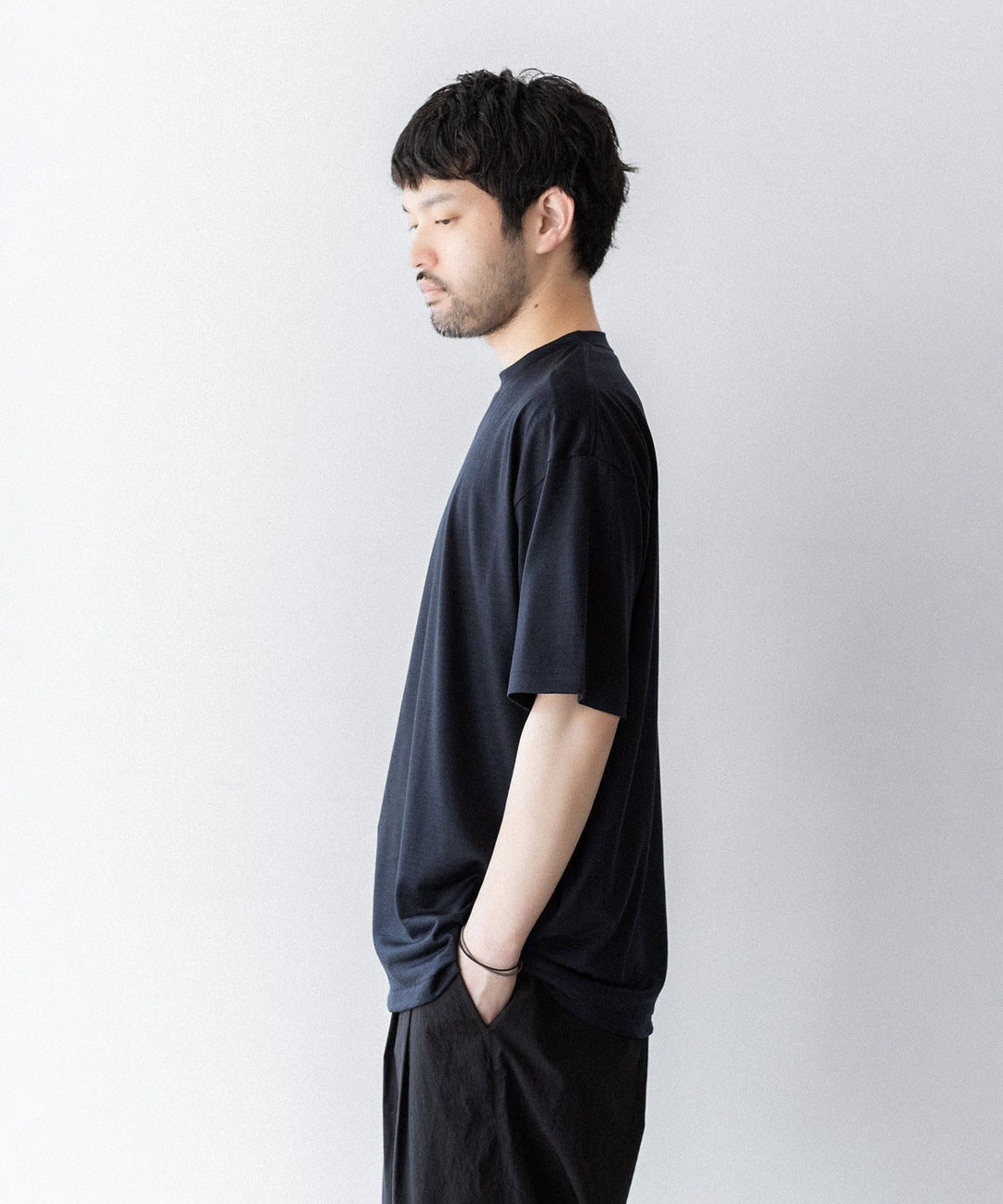 【INTÉRIM】    EXTRA FINE MERINO WOOL JERSEY S/S TEE - D.NAVY