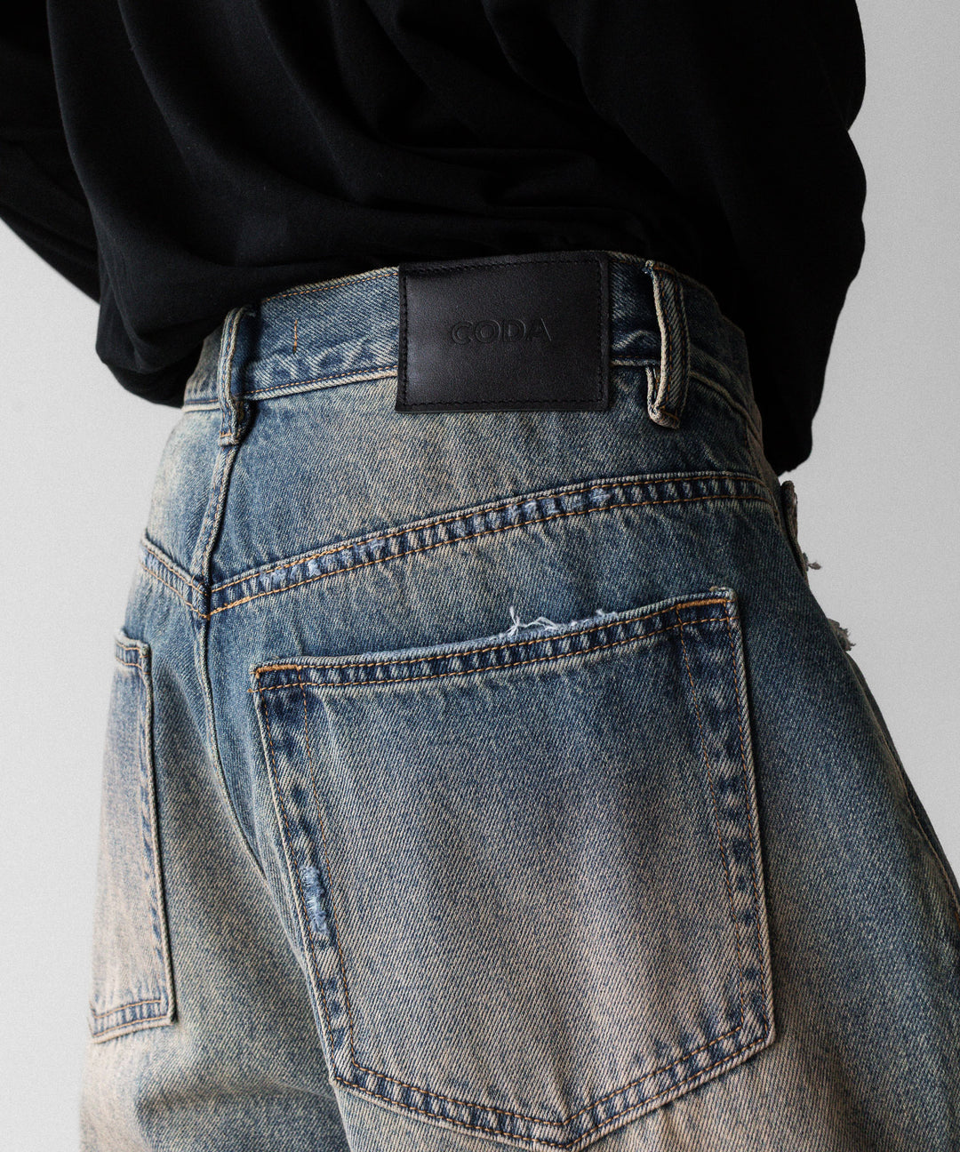 CODA コーダのFADED DIRTY INDIGO WASHED  BREAK CUT WIDE FLARED JEANSのFADED DIRTY INDIGO 公式通販サイトsession福岡セレクトショップ