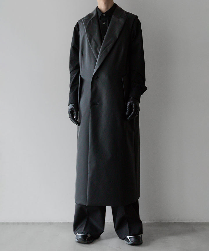 stein(シュタイン)の24SSコレクションNO SLEEVE LONG COATのBLACK (COATING)