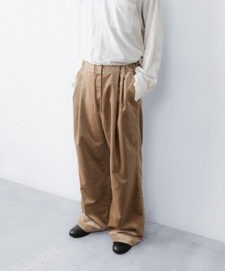 【ANTHEM A】COTTON VELVET DOUBLE PLEATS EASY TROUSERS - BEIGE