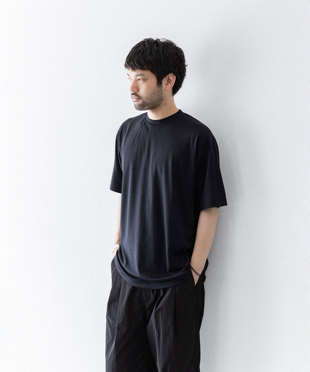 【INTÉRIM】    EXTRA FINE MERINO WOOL JERSEY S/S TEE - D.NAVY