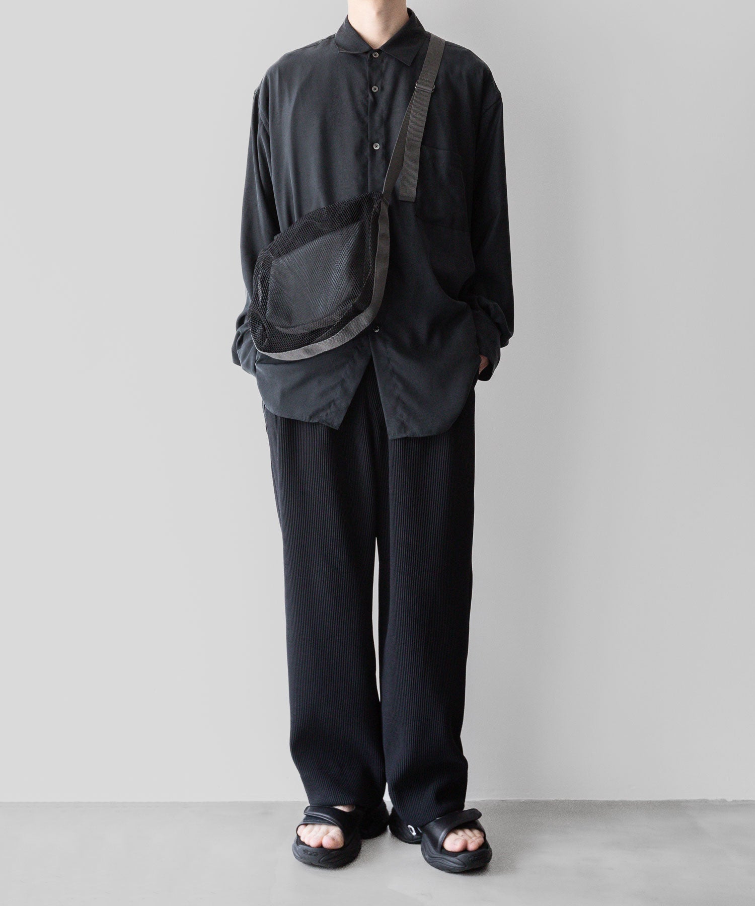 【stein】ssstein シュタインのOVERSIZED CUPRO LS SHIRTのBLACK 公式通販サイトsession福岡セレクトショップ