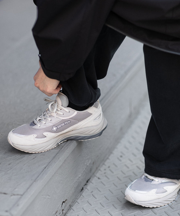MIZUNO-ミズノのスニーカー WAVE RIDER β GTXのGREY×GREY×LIGHT GREY 公式通販サイトsession福岡セレクトショップ