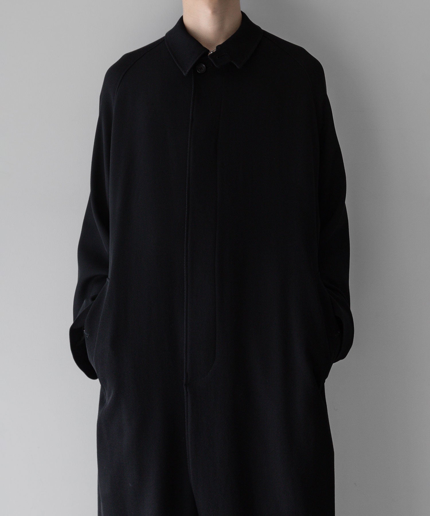 【INTÉRIM】インテリムのFLUID WOOL TRICOTINE SINGLE RAGLAN COAT - BLACK公式通販サイトsession福岡セレクトショップ