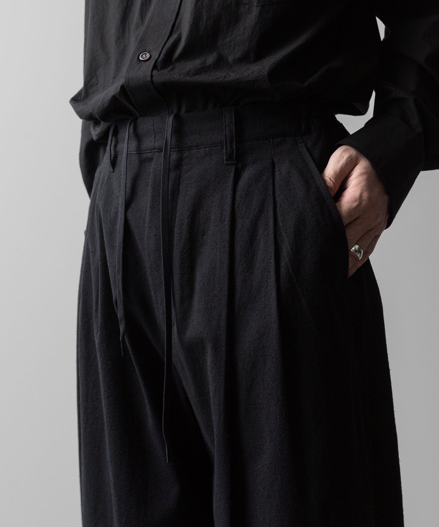 ssstein(シュタイン)の24AWコレクション SILK NEP CLOTH EASY WIDE TROUSERS - BLACK 公式通販サイトsession福岡セレクトショップ