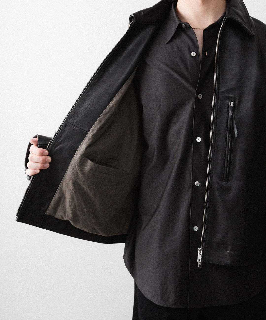 【ANTHEM A】BUFFALO CARF MINIMAL RIDING JACKET - BLACK