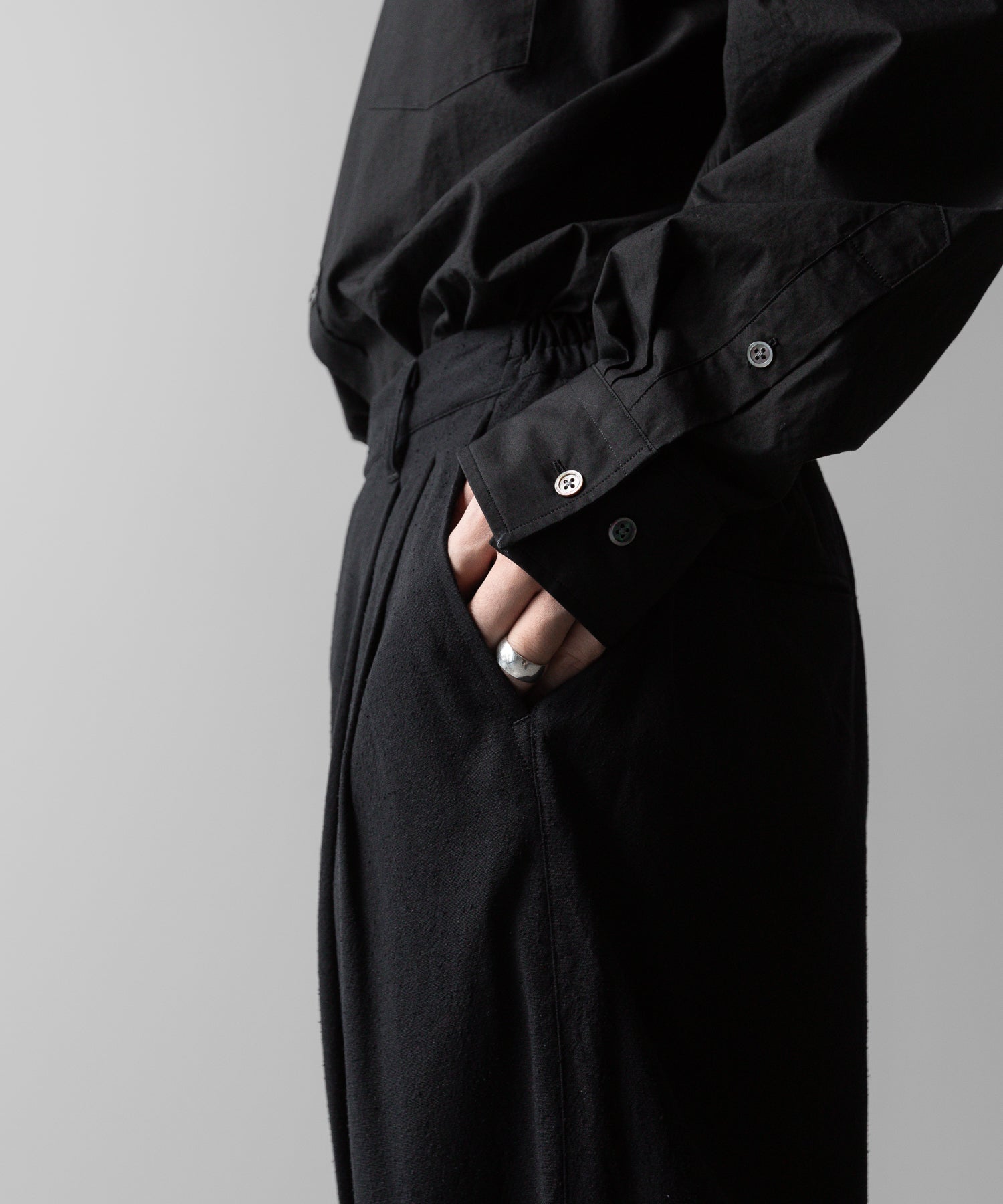 ssstein(シュタイン)の24AWコレクション SILK NEP CLOTH EASY WIDE TROUSERS - BLACK 公式通販サイトsession福岡セレクトショップ