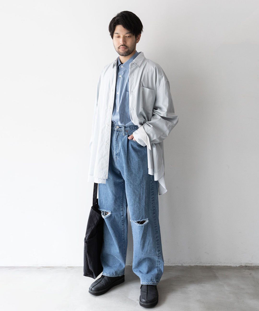 stein(シュタイン)の23AWコレクションVINTAGE REPRODUCTION DAMAGE WIDE DENIM JEANSのINDIGO