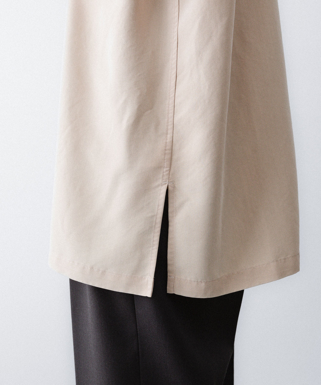 【ANTHEM A】POWDERY FADE POPLIN OPEN COLLAR SHIRT - FOG BEIGE