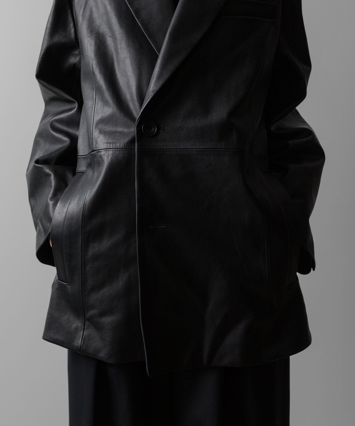 ssstein(シュタイン)の24AWコレクション LEATHER DOUBLE BRESTED JACKET - BLACK 公式通販サイトsession福岡セレクトショップ