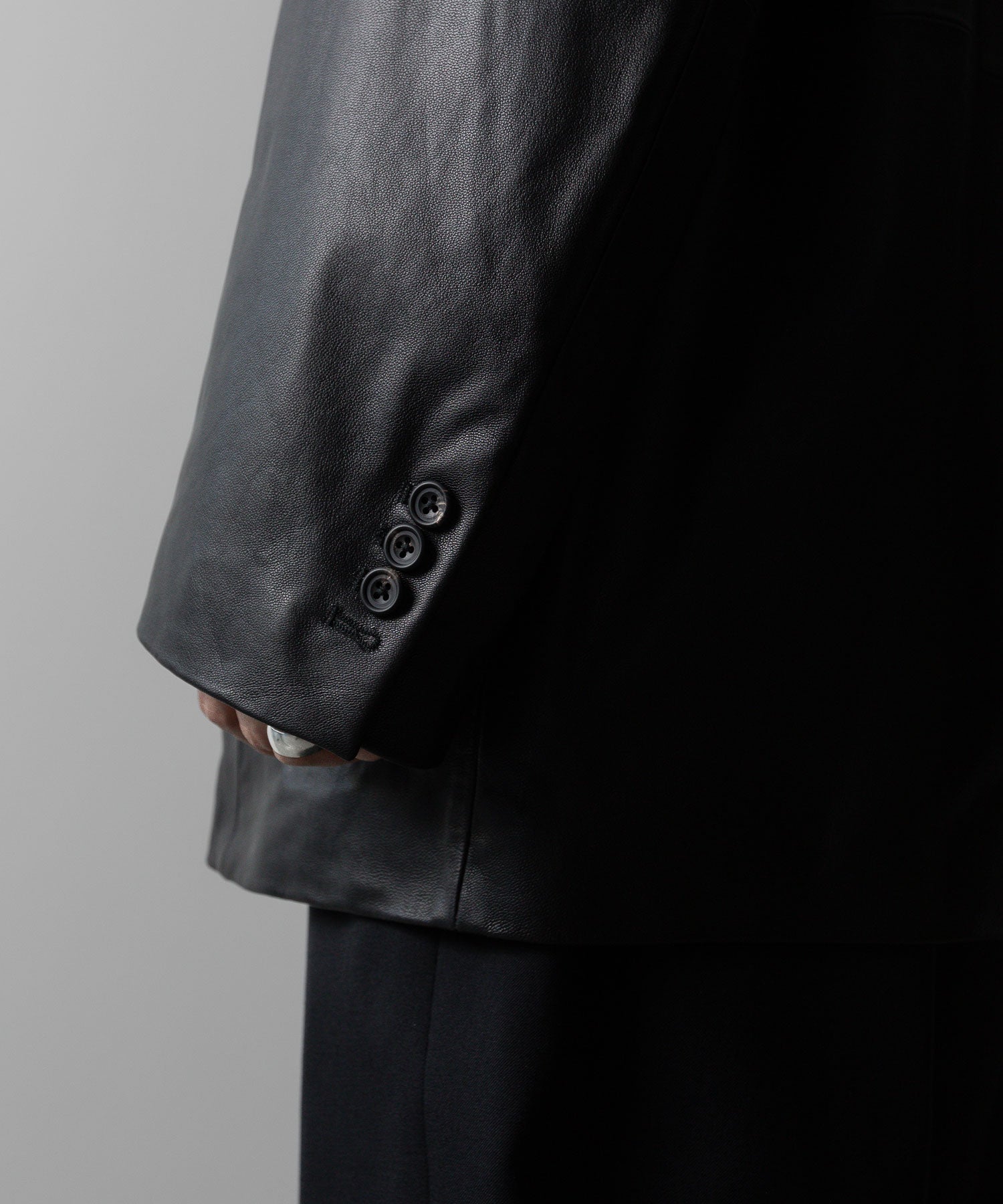 ssstein(シュタイン)の24AWコレクション LEATHER DOUBLE BRESTED JACKET - BLACK 公式通販サイトsession福岡セレクトショップ