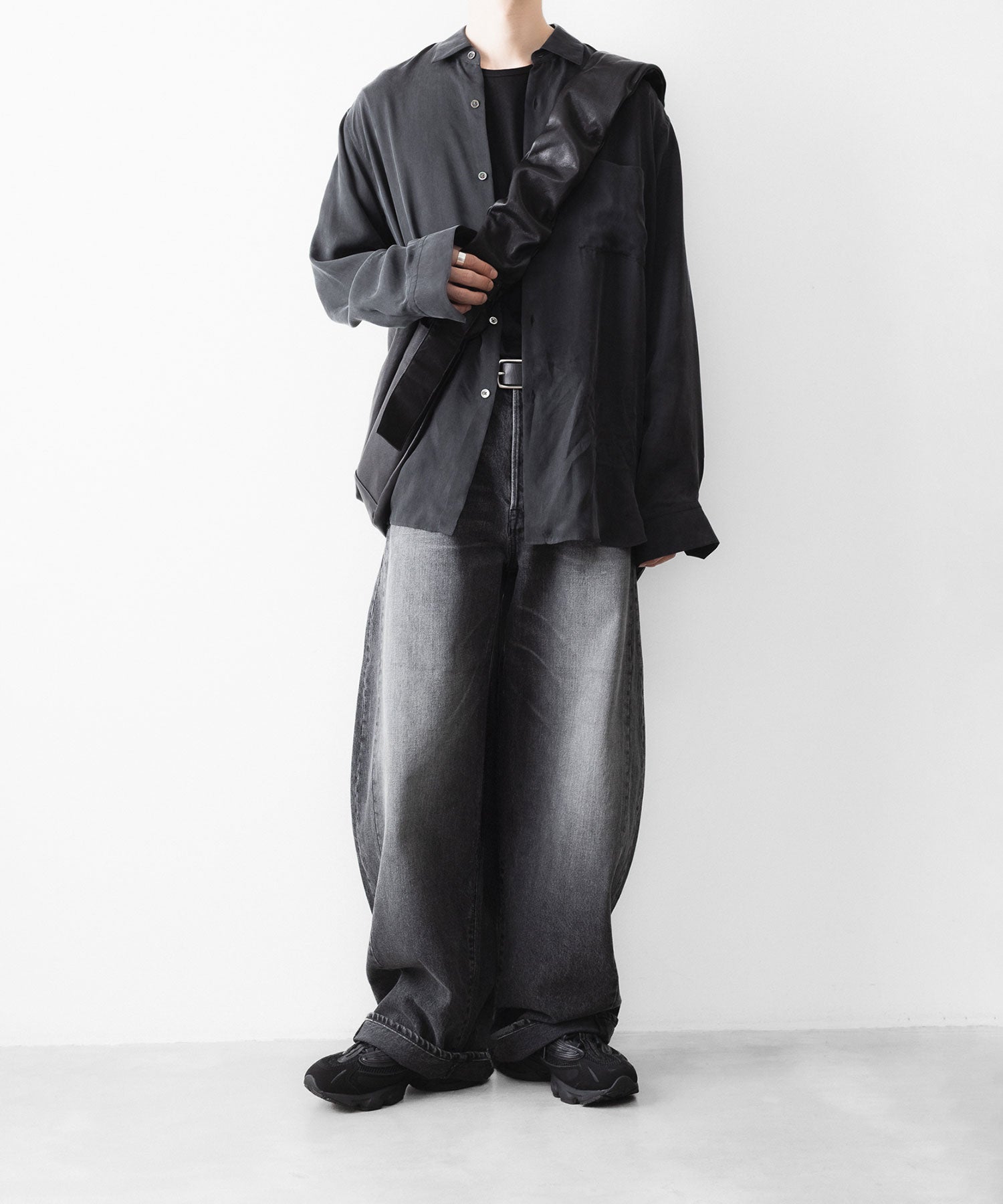 ssstein / シュタイン】CUPRO FIBRIL OVERSIZED LS SHIRT - CHARCOAL