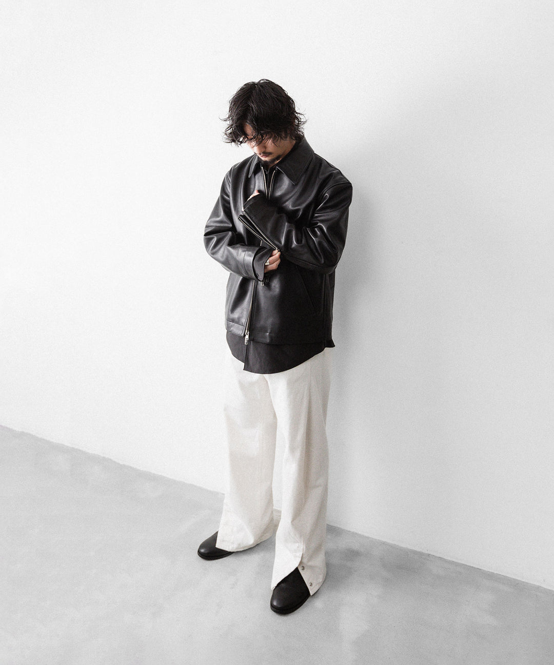 【ANTHEM A】BUFFALO CARF MINIMAL RIDING JACKET - BLACK