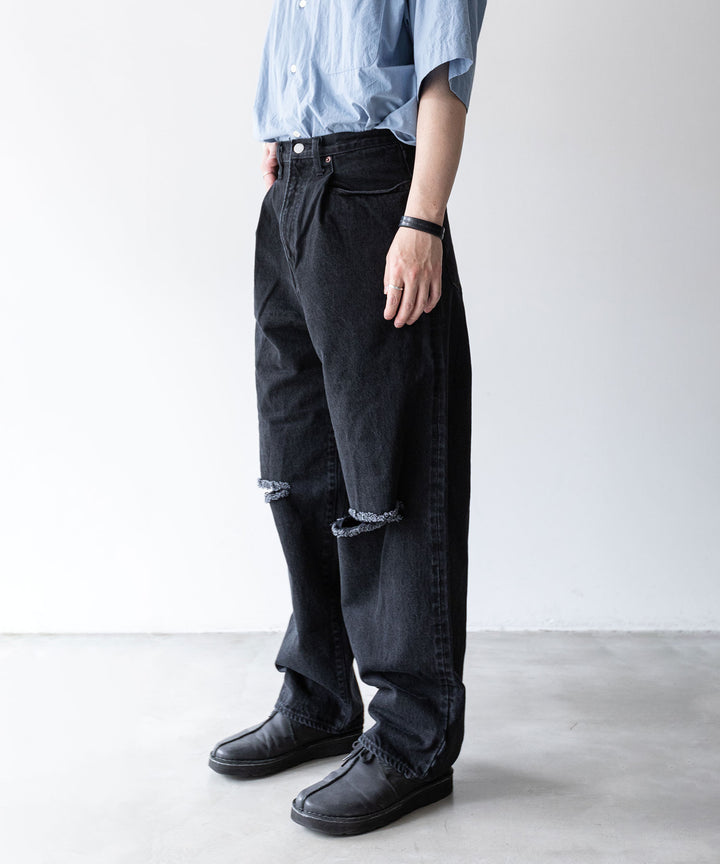 stein(シュタイン)の23AWコレクションVINTAGE REPRODUCTION DAMAGE WIDE DENIM JEANSのBLACK